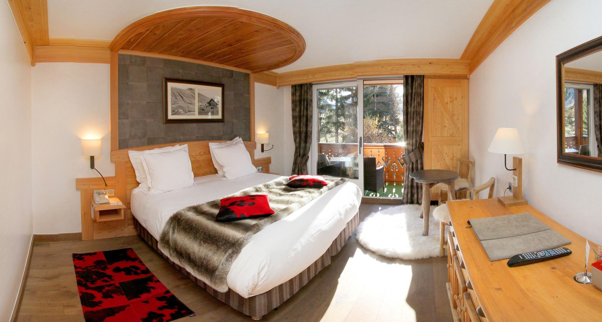Mounier Hotel