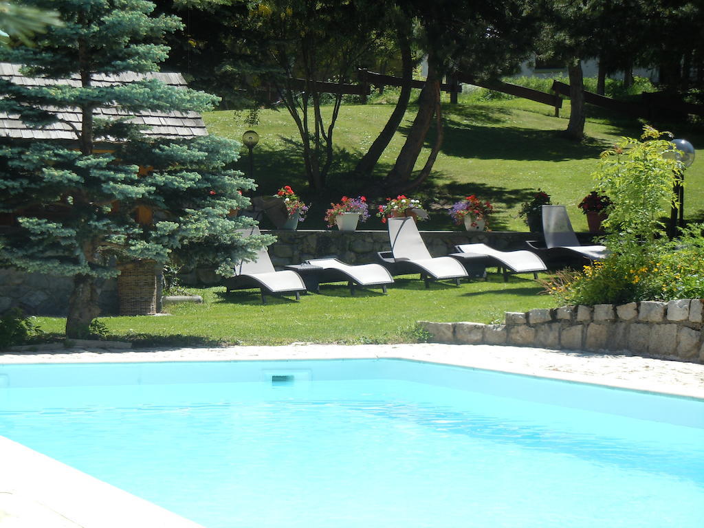 Mounier Hotel